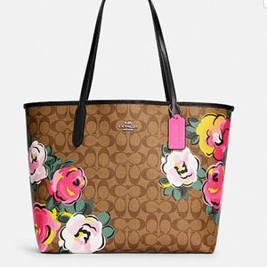NWT Coach City Tote In Signature Canvas With Vintage Rose Print